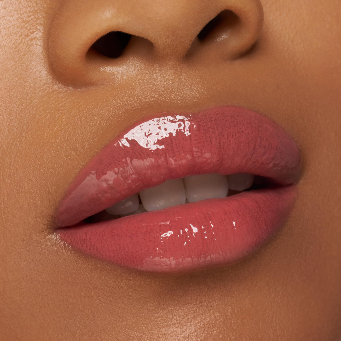 essence extreme shine volume lipgloss, shiny, dewy, translucent (5ml) Halalzen