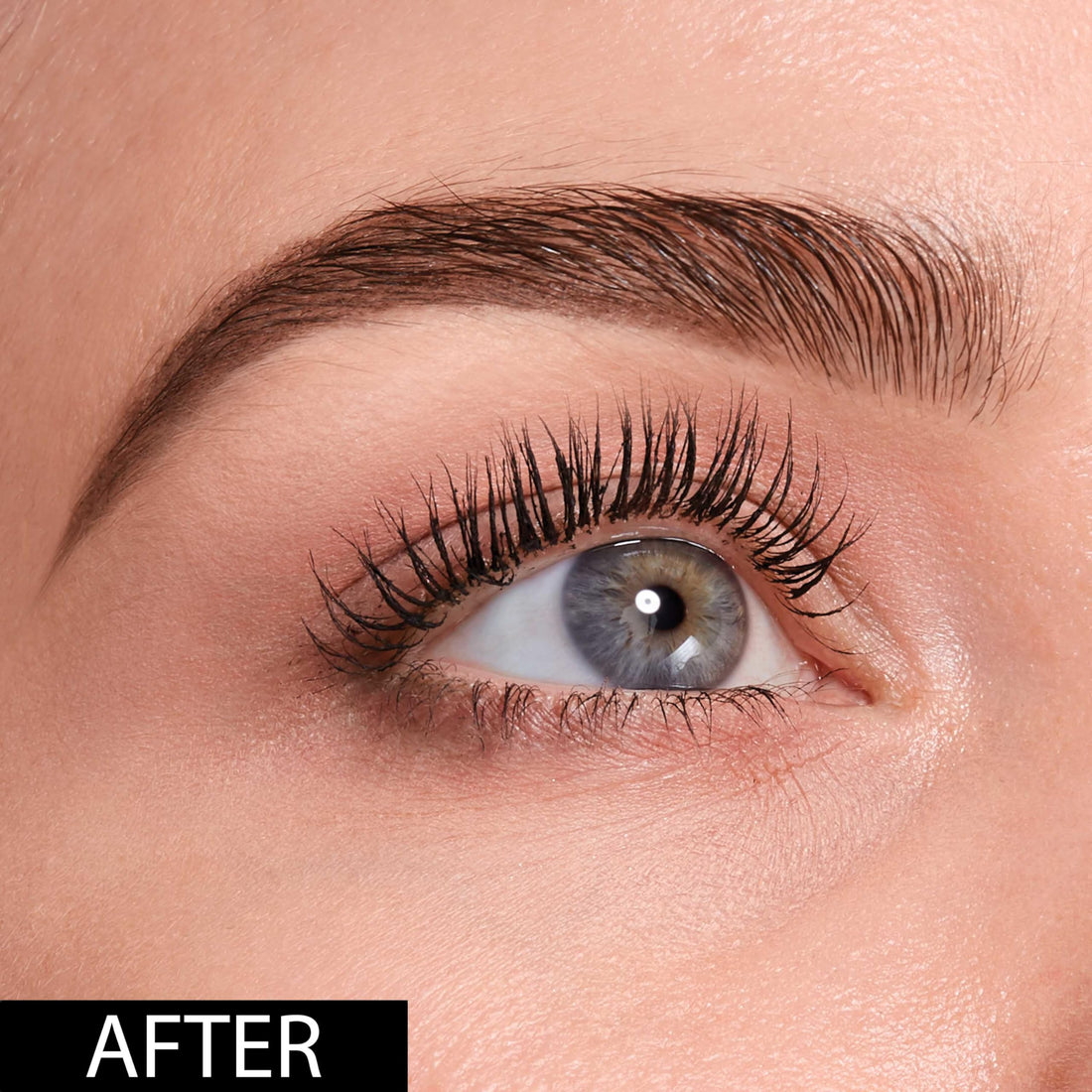 Maybelline Mascara, Lash Sensational Volumizing & Thickening, Eyelash Lengthening, Flake Free Formula, Layer Reveal Brush, Defining Mascara, Maybelline New York, Shade: Very Black Halalzen