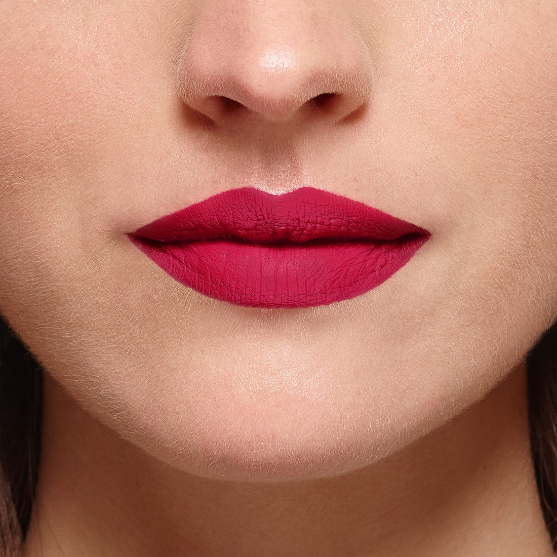 L'Oreal Paris Color Riche Intense Volume Matte Lipstick, Moisturising Matte Powder Finish, 16h long-wear, With Hyaluronic Acid, 187 Fuchsia Libre Halalzen