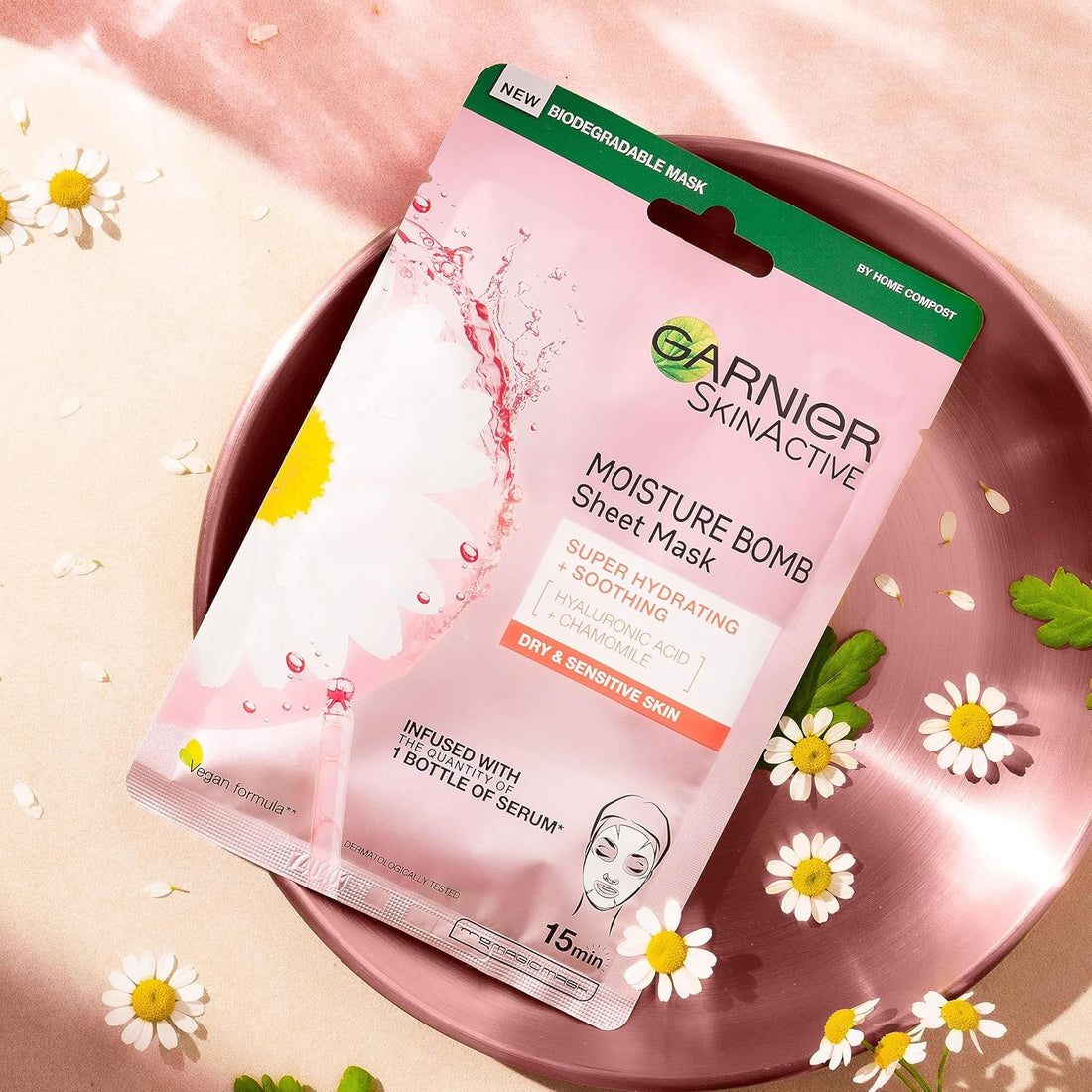 Garnier Moisture Bomb Chamomile and Hyaluronic Acid Sheet Face Mask, Hydrating & Soothing Face Sheet Mask, For Sensitive Skin, Cruelty Free &Vegan Tissue Mask, 28g