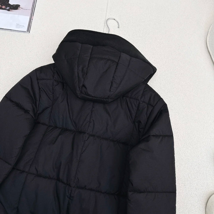 2025 Höst- och Vintermåste! Dam Vindskyddande Vattentät Nylonjacka med Huva och Dragsko - Lätt och Varm, Perfekt för