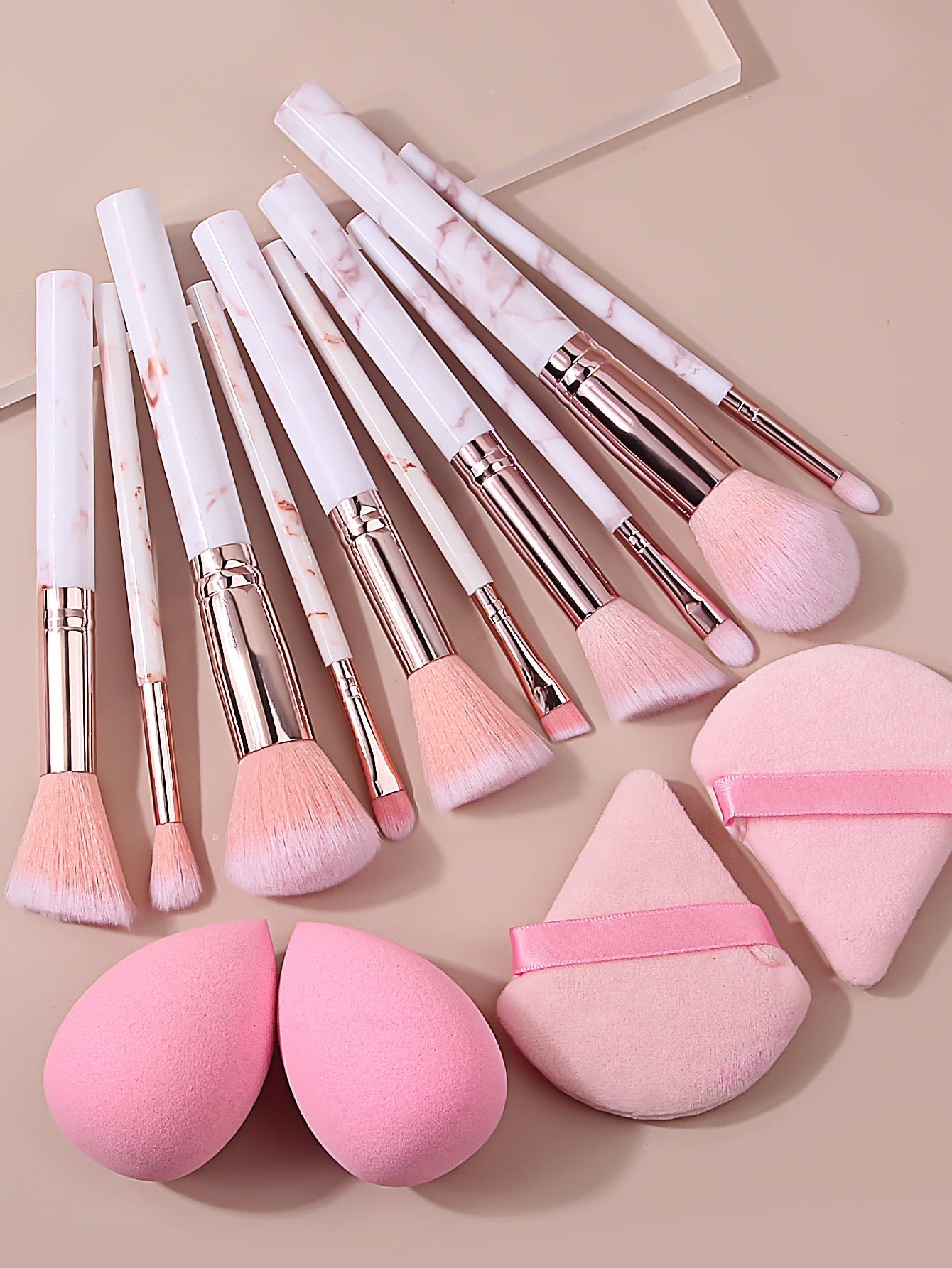 17PCS Pink makeup brush set, multi-functional facial brush + soft hair band wrist strap + fine sponge egg triangular powder puff Halalzen