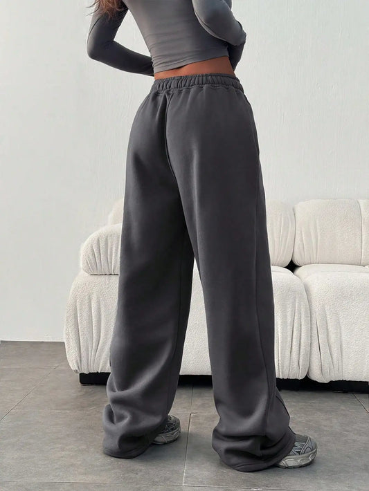 Women's Slant Pocket Wide Leg Sweatpants Elastic Waist Low Waist Loose Harajuku Sports Style Spring/Autumn Daily Street Trend