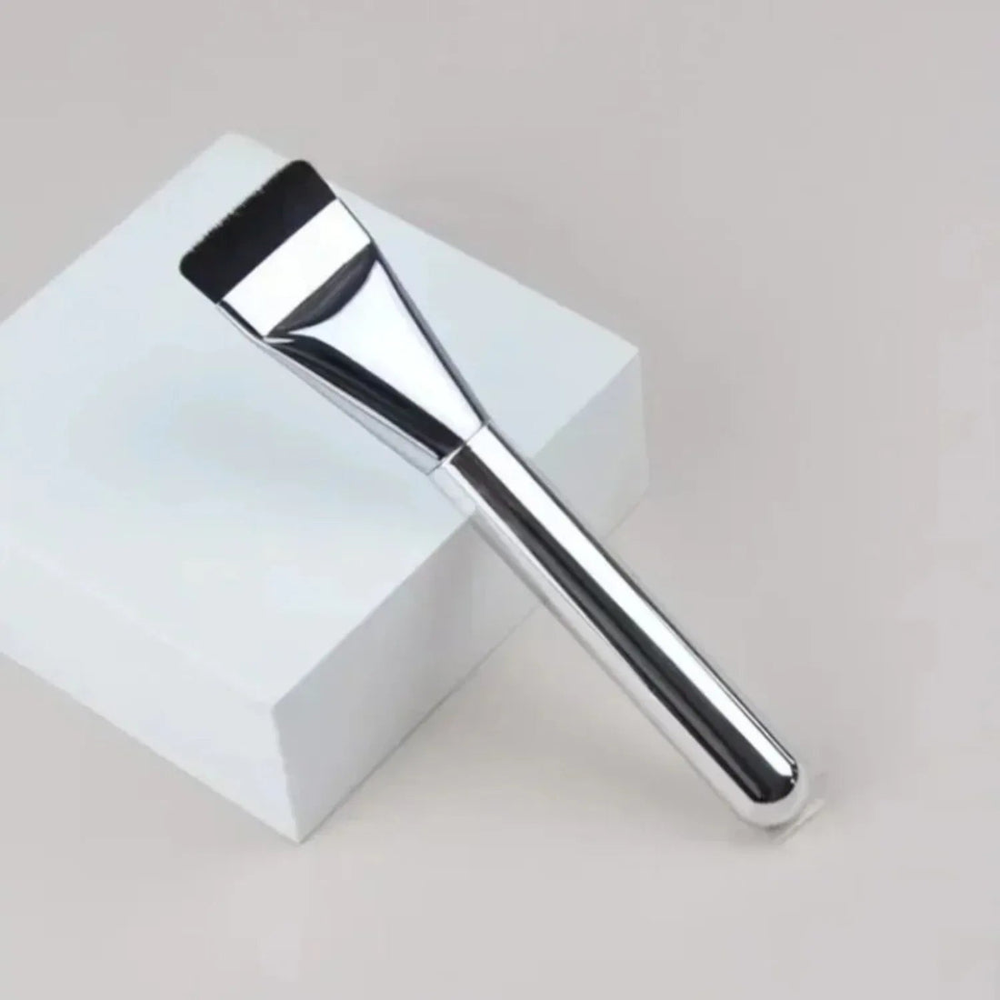 Ultra Thin Foundation Brush Lightweight and Thin Face Contour Brush Flat Contour Brush Blending Foundation Cream Makeup Brushes Halalzen