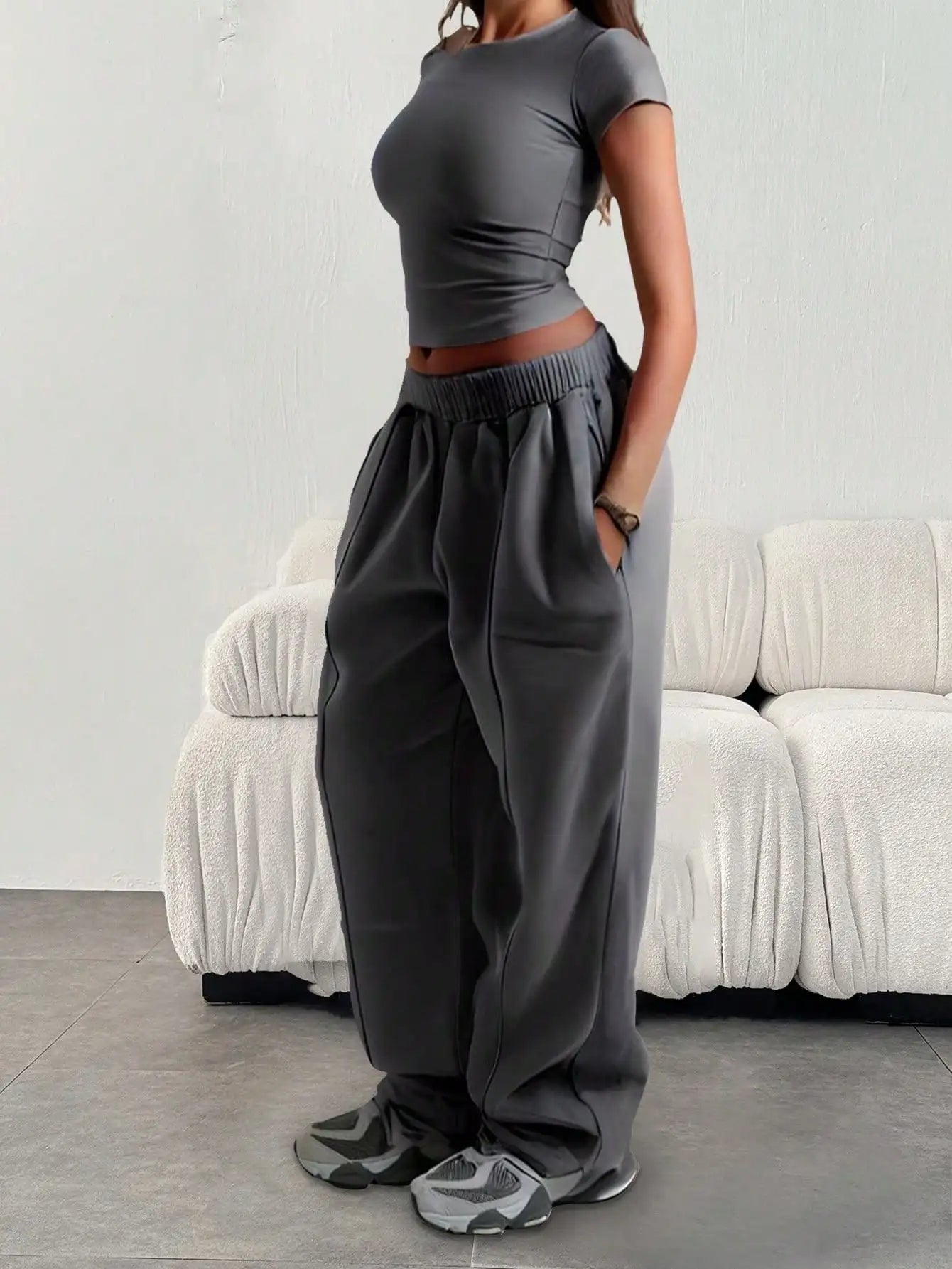 Women's Slant Pocket Wide Leg Sweatpants Elastic Waist Low Waist Loose Harajuku Sports Style Spring/Autumn Daily Street Trend