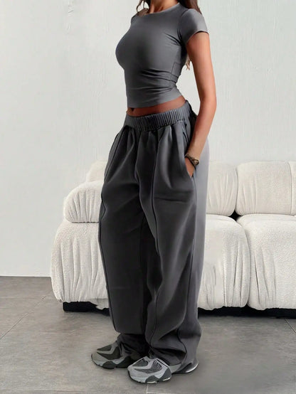 Women's Slant Pocket Wide Leg Sweatpants Elastic Waist Low Waist Loose Harajuku Sports Style Spring/Autumn Daily Street Trend