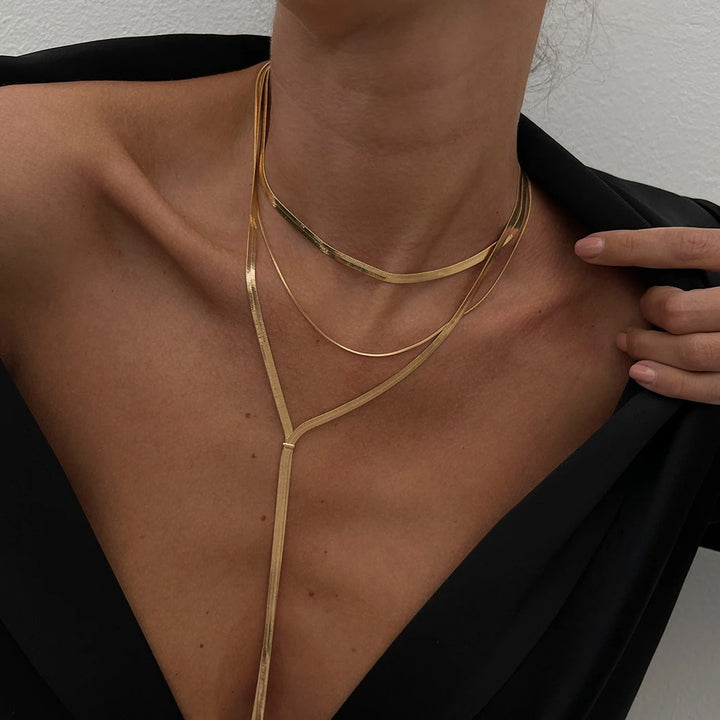 Ingemark Juego de 2 Collares Largos de Cadena Plana con Diseño de Serpiente para Mujer, Nupcial, Vintage, Collar Liso Ajustado al Cuello, Joyería para Pecho, Regalo 2025