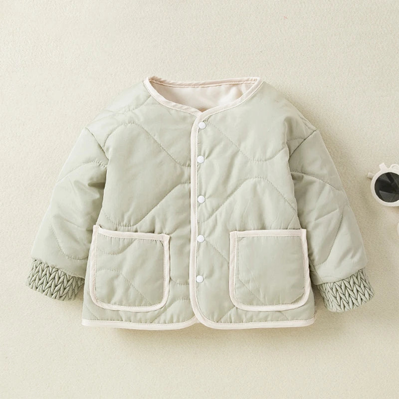 Kids Quilted Puffer Jacket with Hood and Zipper Closure Warm Winter Coat for Boys and Girls Outdoor Outerwear with Pockets