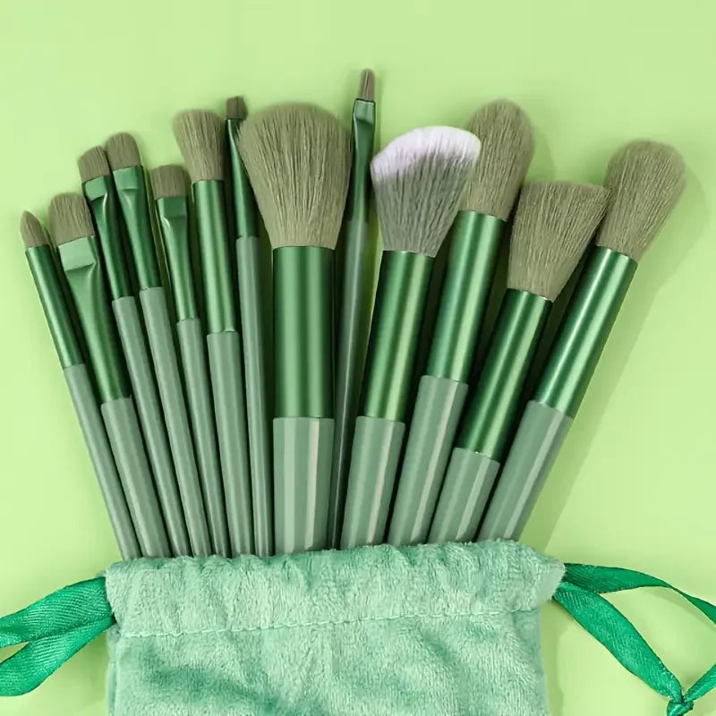 13Pcs Makeup Brushes Set Soft Fluffy Eye Shadow Highlighter Concealers Brush Blush Loose Powder Brush Blending Women Beauty Tool