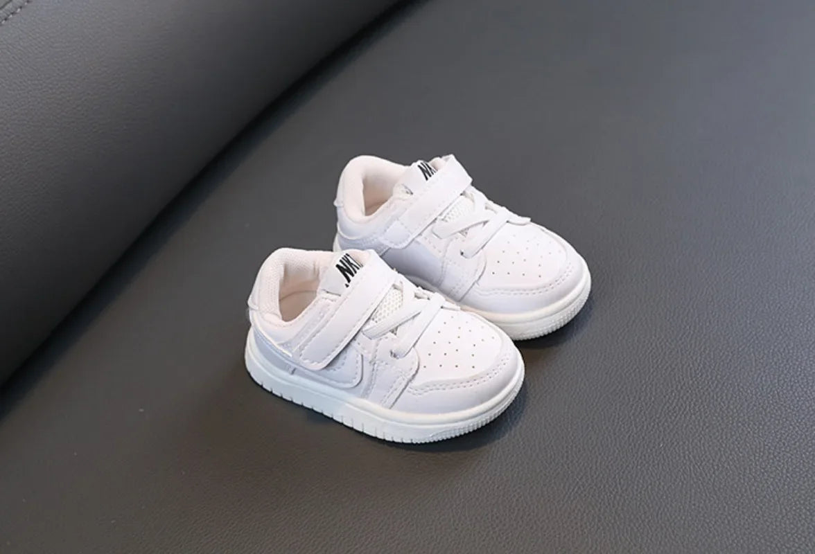 New Children's Sneakers, Little White Casual Shoes, Boys, Girls' Sneakers, Soft-soled Toddler Shoes, Children's Running Shoes