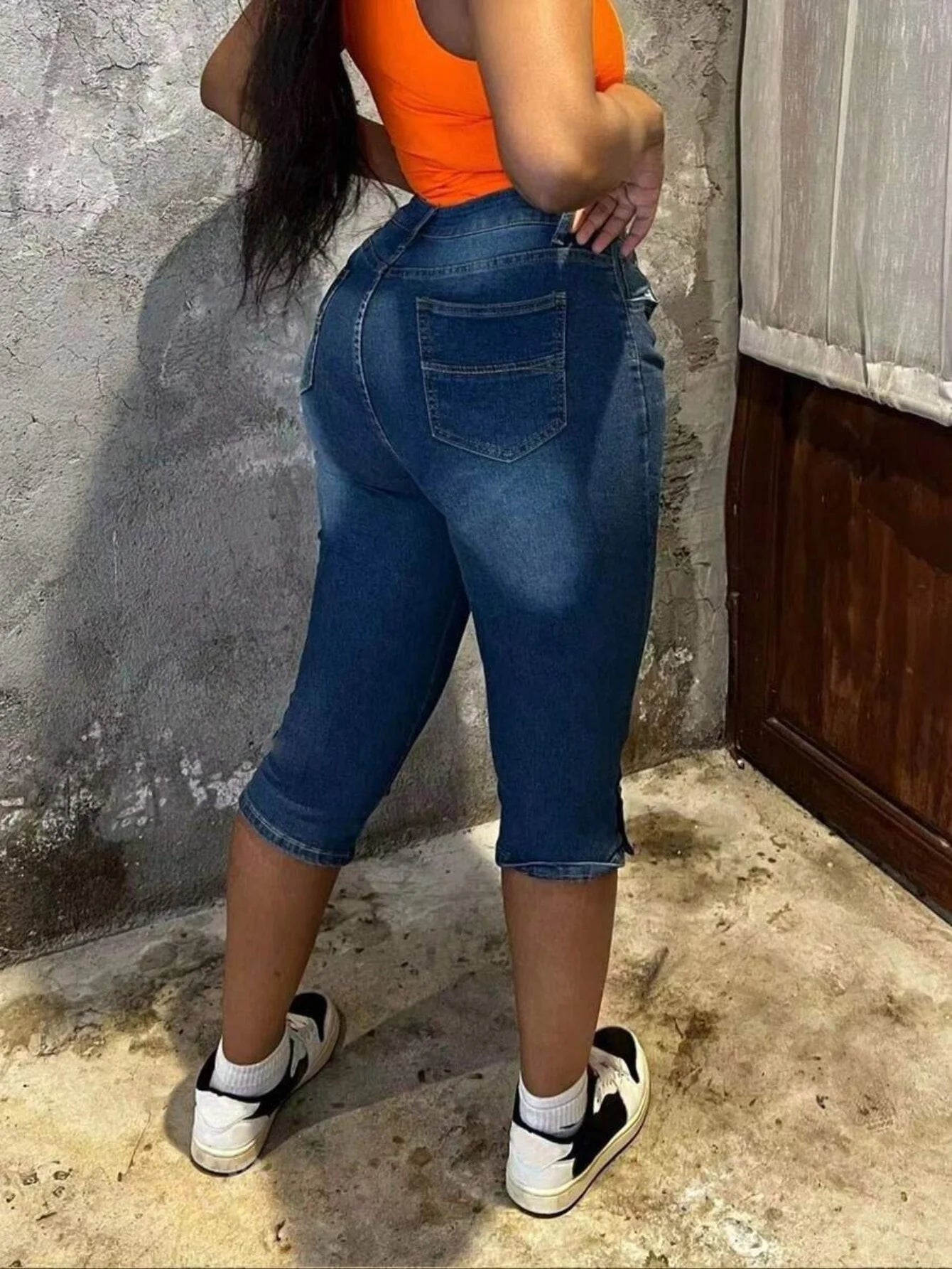 Plus size women's elegant dark blue high waist skinny cropped jeans