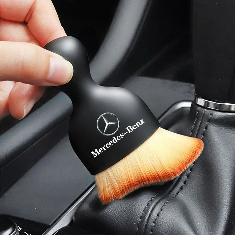 Car Air Conditioner Outlet Dashboard Cleaning Brush Auto Interior Dust Brush for Mercedes Benz W211 W203 W204 W210 W124 W202 CLA