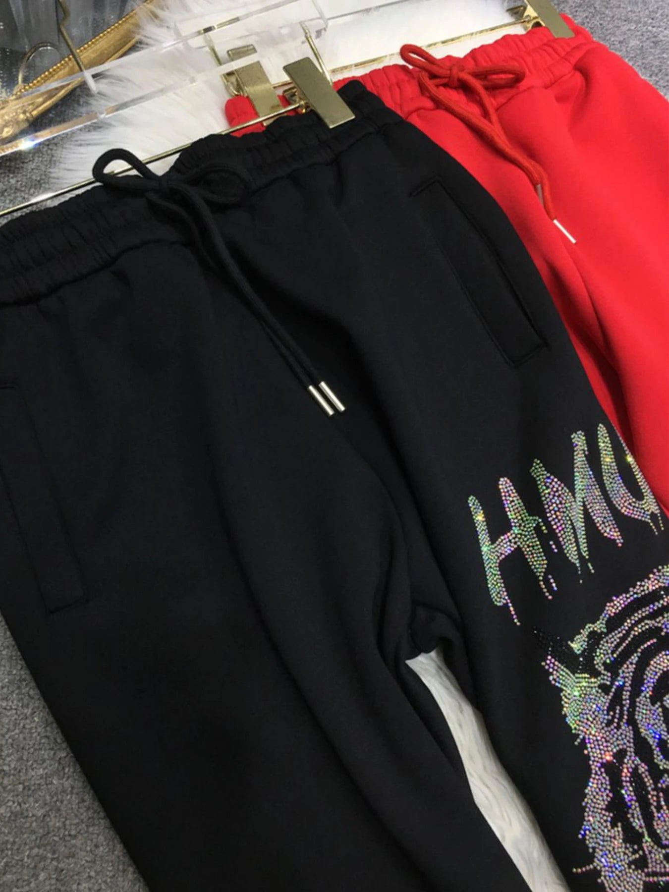 Plus Size Sweatpants Women Fleece Tiger Rhinestone Graphic Joggers with Pocket Cropped Length Bottom Thick Warm Winter