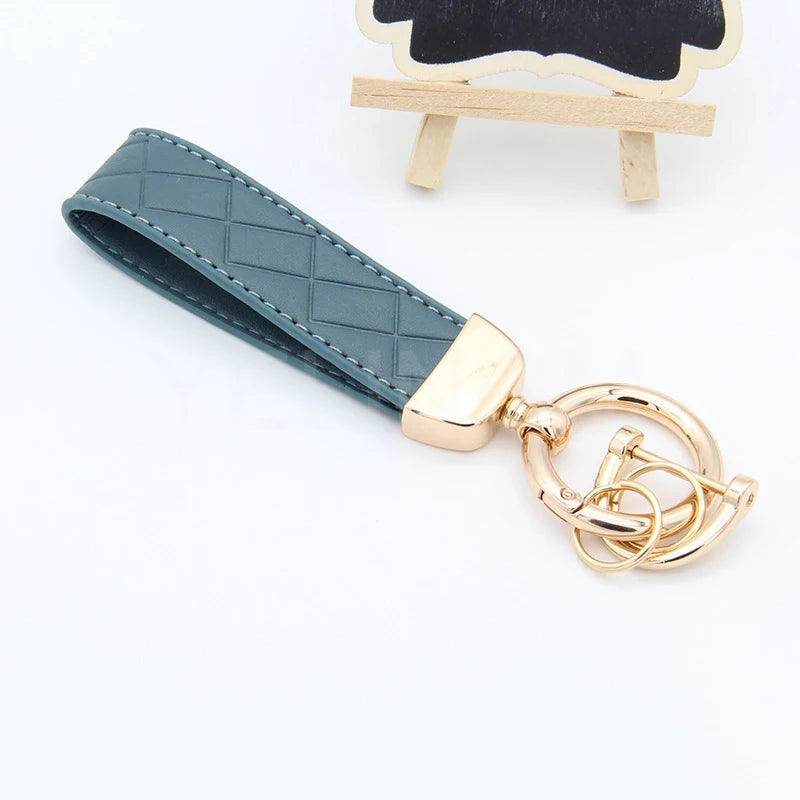 Soft TPU Car Key Cover Case Shell Bag For Audi A3 A4 A5 A6L C6 8L 8P B6 B7 B8 C6 RS3 Q3 Q7 TT 8L 8V S3 Protector Accessories