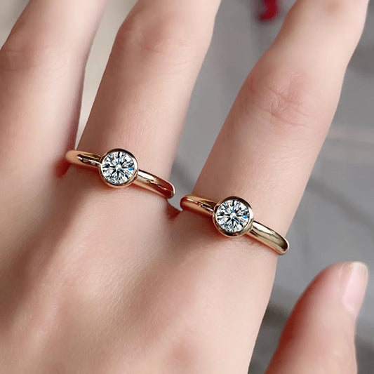 Bubble diamond ring inlaid with eight hearts and eight arrows, small and versatile round diamond ring for women