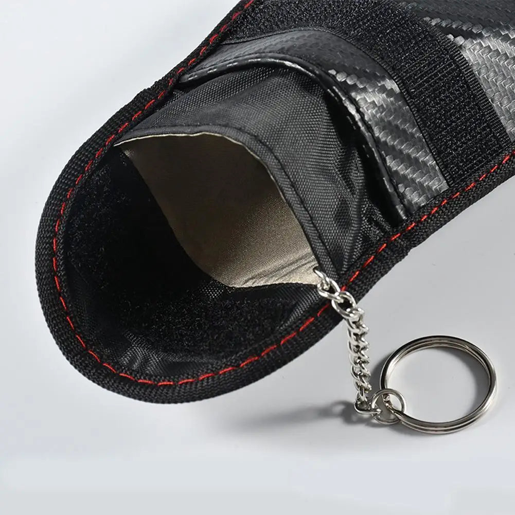 2Pcs Car Key Signal Blocker Case PU Leather Anti-Theft Faraday Pouch Double-Layer Car RFID Signal Blocker Key Bag for Auto Parts