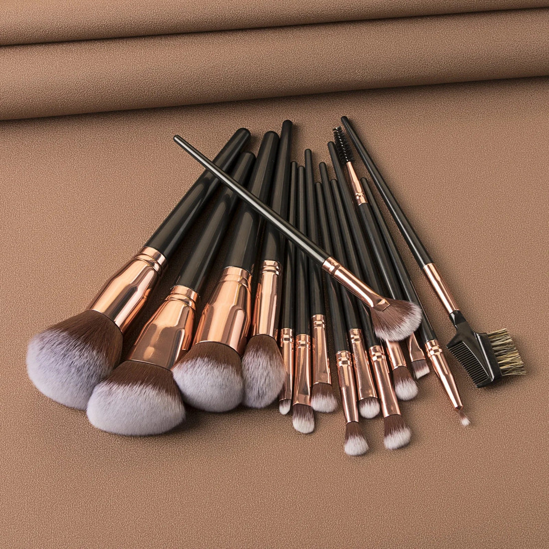 10/15pcs Black Makeup Brush Sets Professional Natural Fiber Hair Brush Foundation Kakubi Contour Eyeshadow Blending Beauty Tool Halalzen