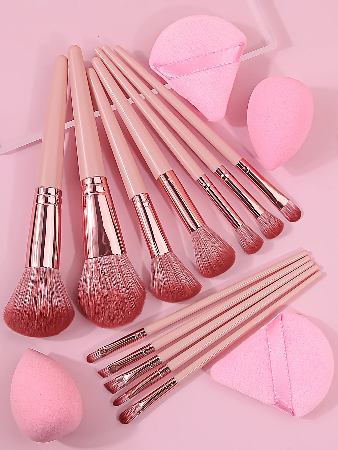 Hot-Selling 12/16PC Multi-Purpose Makeup Brush Set Featuring Ultra-Soft Makeup Powder Pads and Sponge Makeup Eggs with All Tools