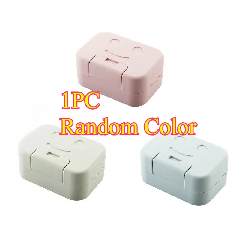 1pc Random Color Soap Box, Travel Soap Box, Convenient to Carry, Sealed Lidded Soap Box, No-Drill Bathroom Soap Box