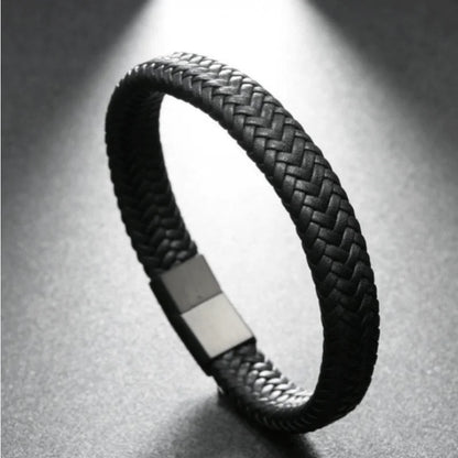 PU Leather Bracelet – Unisex Vintage Braided Cuff for Christmas/Halloween/Father’s Day