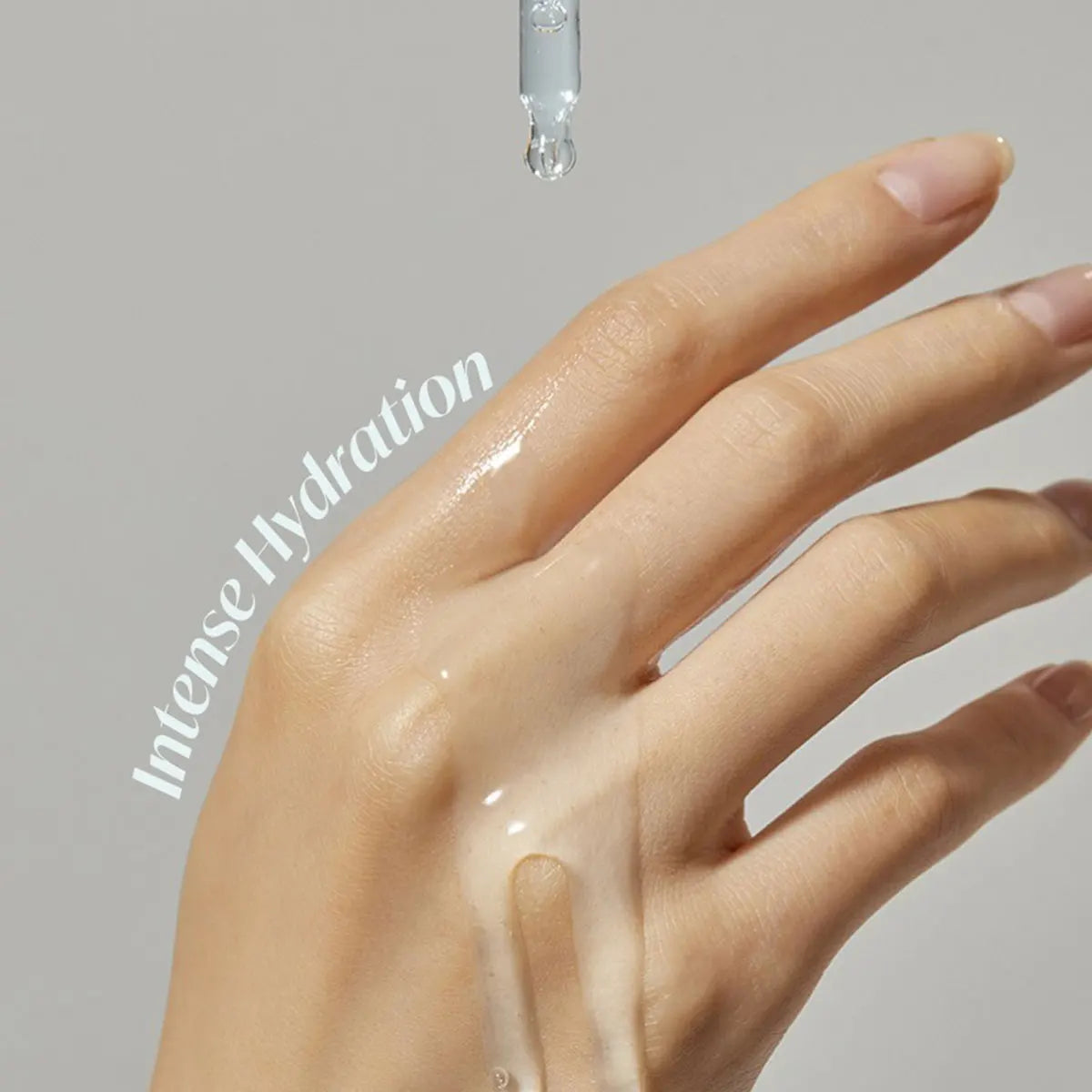 Torriden DIVE-IN Low-Molecular Hyaluronic Acid Serum 50ml,Featherlight,Moisture Retention Aid,Korean Skincare,Korean Makeup Halalzen