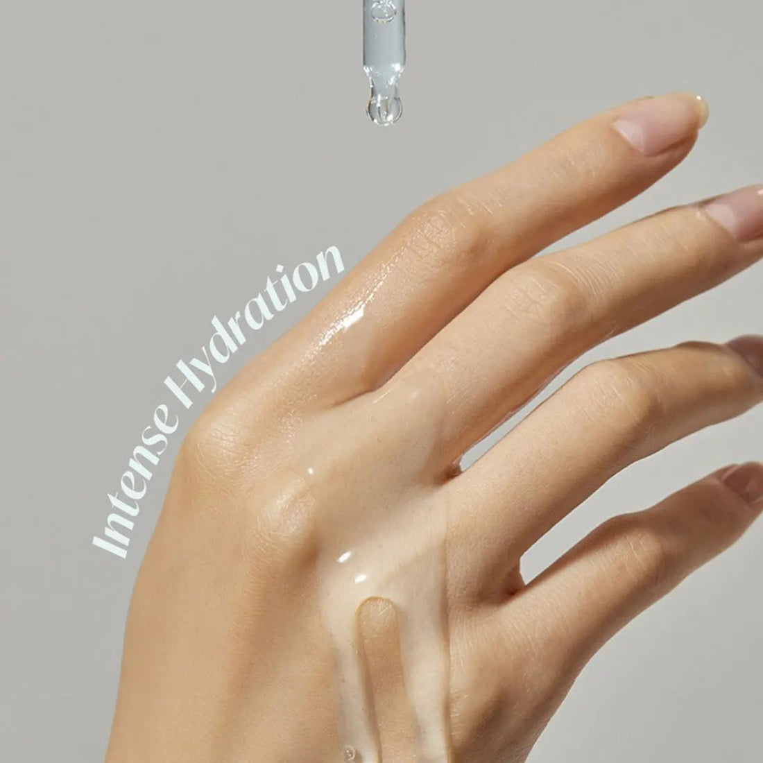 Torriden DIVE-IN Low-Molecular Hyaluronic Acid Serum 50ml,Featherlight,Moisture Retention Aid,Korean Skincare,Korean Makeup Halalzen