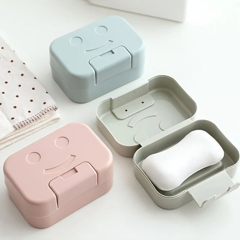 1pc Random Color Soap Box, Travel Soap Box, Convenient to Carry, Sealed Lidded Soap Box, No-Drill Bathroom Soap Box