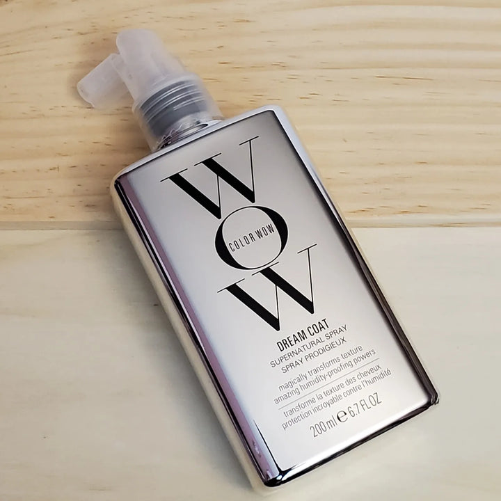 Color Wow Dream Coat Supernatural Spray 6.7 Oz / 200mL – Anti-Frizz Anti-Humidity Hair Smoothing Mist, Lightweight Non-Greasy Shine Spray for Sleek Straight Hair, Fresh Finish Styling Care for Women