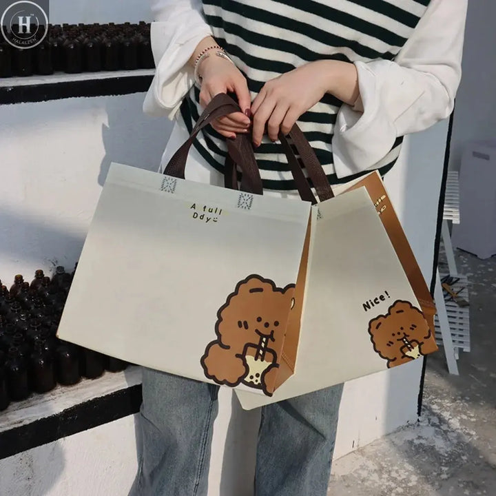 Hot Sale Non-woven Fabric Shopping Bag Trendy Casual Handbag Large Capacity Waterproof Underarm Bag Lady HALALZEN