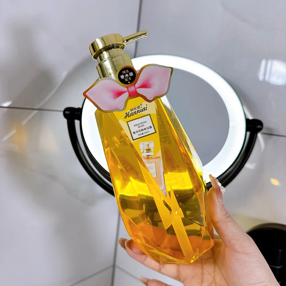 500ml Sakura Jasmine Petal Essential Oil Shower Gel Deep Cleansing Long lasting Fragrance Moisturizing Aromatic Body Care Bath Halalzen