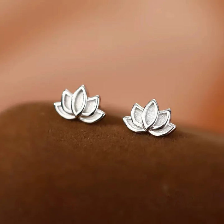 925 Sterling Silver Lotus Flower Small Stud Earrings For Women Piercing Luxury Elegant High Jewelry Best Selling HALALZEN