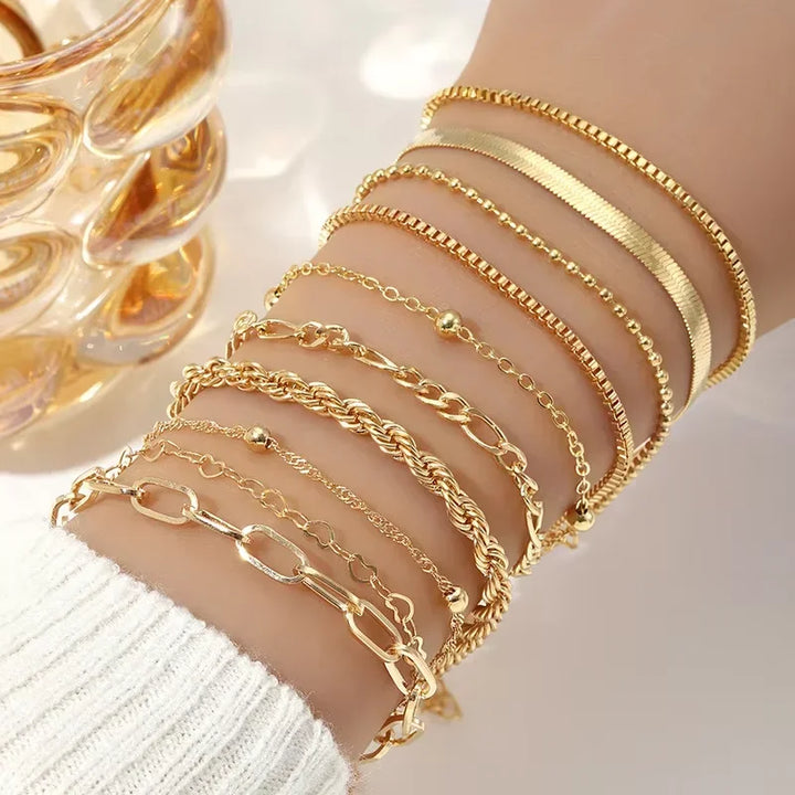 Fashion Flat & Box Chain Bracelet Set – Heart-Shaped Twisted Stackable Bracelets