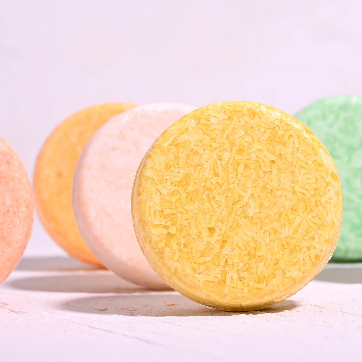 Ginger vitamin C essence shampoo vegetable essential oil soap turmeric powder fluffy and nourishing deep cleaning soap Halalzen