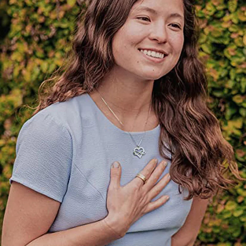 Huitan Silver Color Love Heart Necklace for Women Full with Sparkling CZ Engagement Wedding Bridal Necklaces New Fashion Jewelry