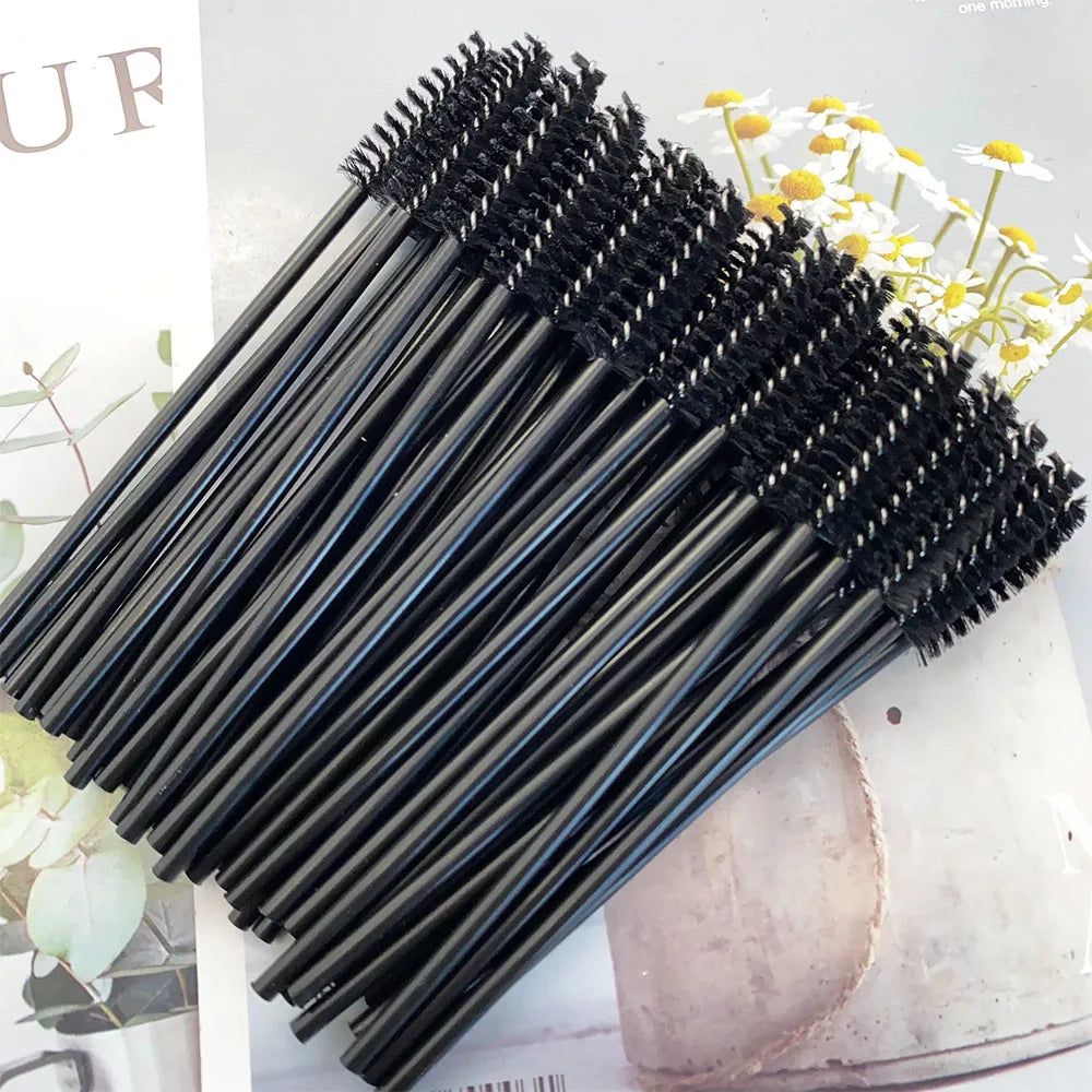 Zanse 300pcs Disposable Mascara Wands Eyelash Brush Spoolies for Eye Lash Extension, Eyebrow and Makeup Crystal Makeup Tool