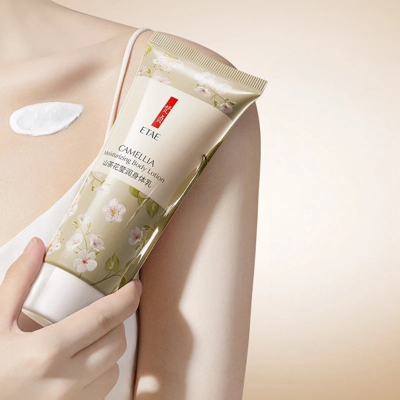 Flower and Fruit Essence Fragrance Moisturizing Set, Hydrating Body Lotion, Moisturizing Hand Cream Set, Gift Box, Instantly Absorbs the Refreshing Floral Fragrance from the Fingertips, Leaving Your Hands Glowing and Tender