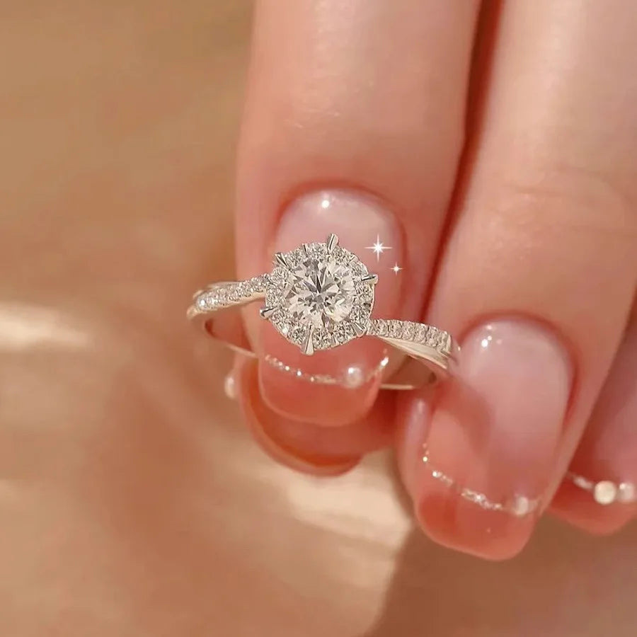 Imitation Moissanite Star Woven Ring Eight Hearts and Eight Arrows Zircon White Gold Twisted Arm Design Engagement Diamond Ring