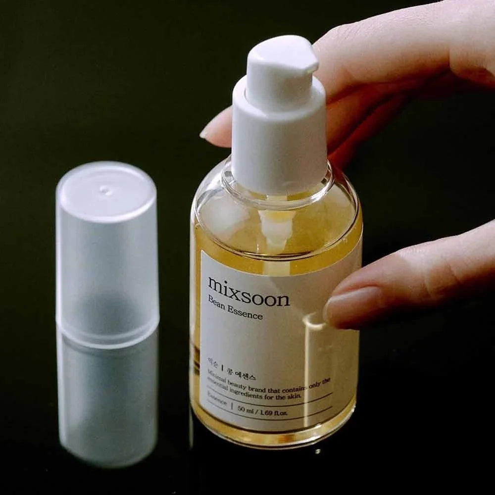 Korean Skin Care Mixsoon Glow Bean Essence,Hydrating Exfoliating Hyaluronic Acid Serum Facial Moisturizing Barrier Serum 50ml Halalzen