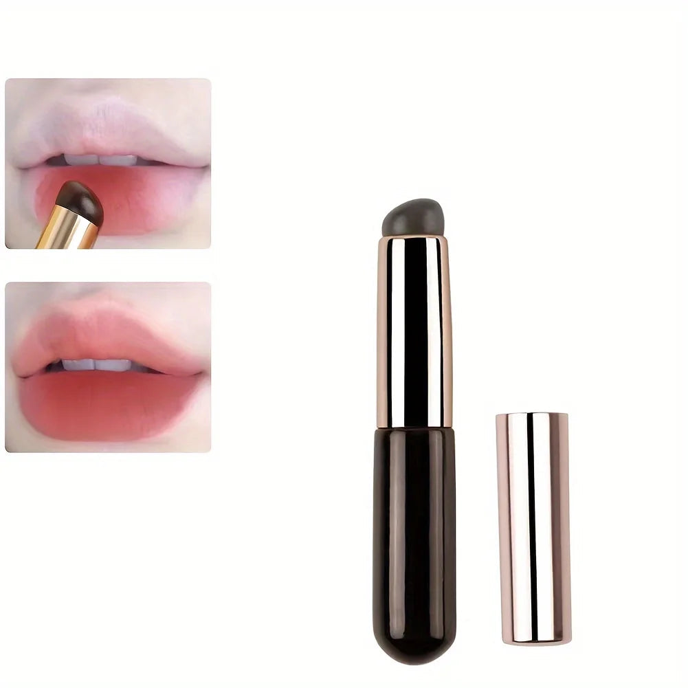 Portable Silicone Lip Brush with Cover - Mini Makeup Applicator, Easy to Apply, Suitable for Lip Balm, Lipstick Auxiliary Tool Halalzen