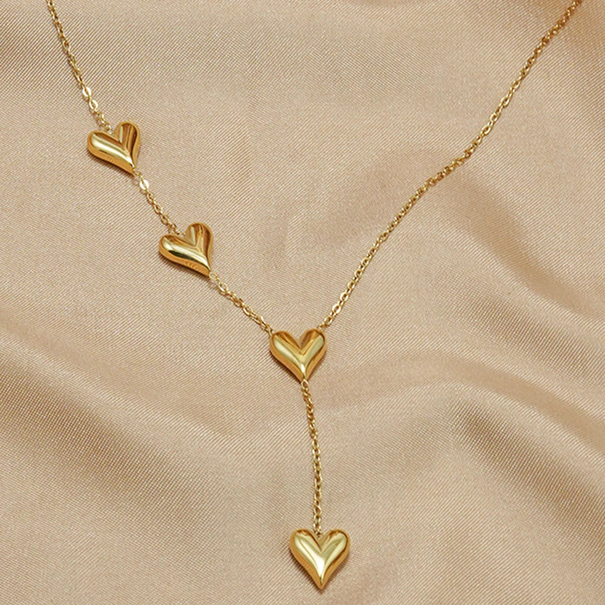 Lxalry 18K Gold-Plated Heart Necklace – Minimalist, Hypoallergenic, Ocean-Safe Everyday Elegance